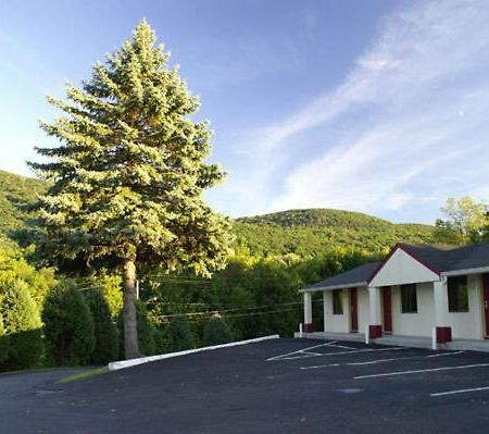 Appalachian Motel Vernon Ngoại thất bức ảnh